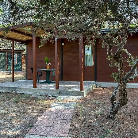Pleasant Mobile In With Shared Pool * Sorso